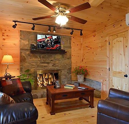 #820 Honeymoon Hideaway Villa Gatlinburg Exterior photo